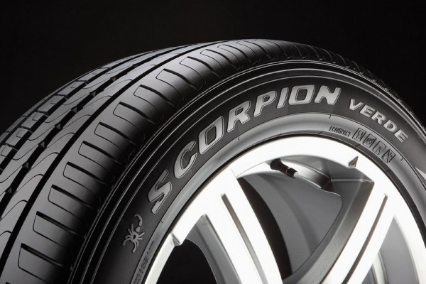 Image of Pirelli Scorpion Verde